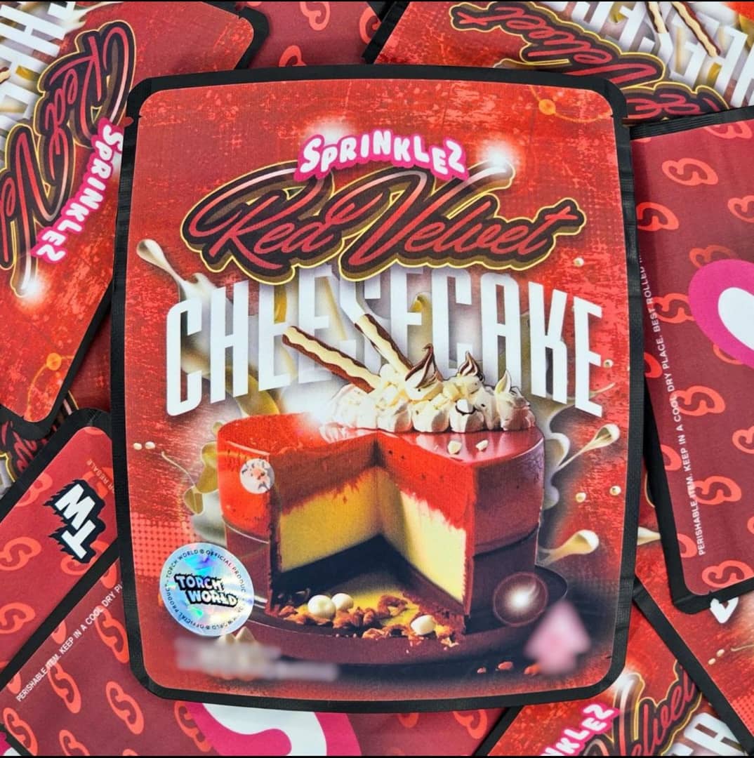 Red Velvet Cheesecake Red Velvet Cheesecake